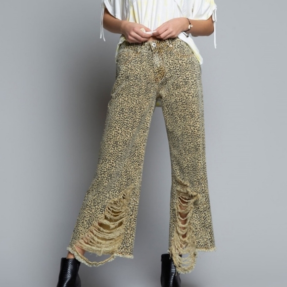 POL Pants - Leopard Wide Leg Distressed Pants